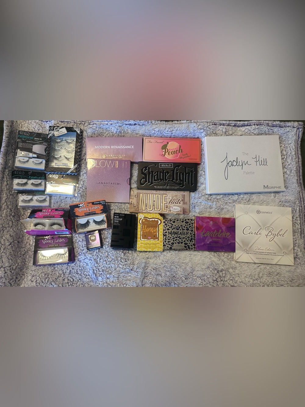 Makeup palette bundle
